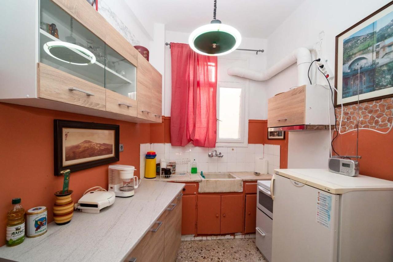 Acropolis View Vintage Style Apartment In Koukaki Athens Exterior photo